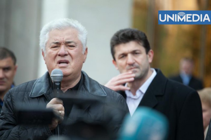 Muntean este convins că americanii și europenii stau în spatele „schimbării la față” a lui Voronin Muntean este convins că americanii și europenii stau în spatele „schimbării la față” a lui Voronin