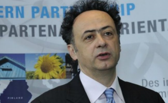Ambasadorul UE din Ucraina susține ca la nivel european se elaborează un mecanism de retragere a regimului liberalizat de vize, inclusiv cu Moldova Ambasadorul UE din Ucraina susține ca la nivel european se elaborează un mecanism de retragere a regimului liberalizat de vize, inclusiv cu Moldova