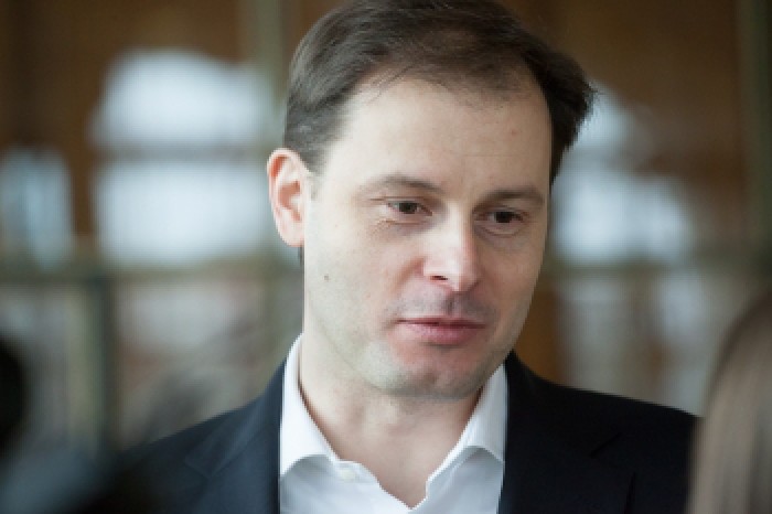 O nouă ședință de judecată în cazul lui Chiril Lucinschi: avocații fostului deputat au cerut încetarea procesului penal O nouă ședință de judecată în cazul lui Chiril Lucinschi: avocații fostului deputat au cerut încetarea procesului penal