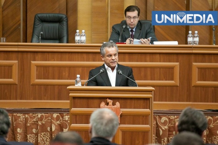 (video) Declarația lui Plahotniuc după VOT: Îmi dau demisia și îl îndemn pe Filat să facă la fel! (video) Declarația lui Plahotniuc după VOT: Îmi dau demisia și îl îndemn pe Filat să facă la fel!