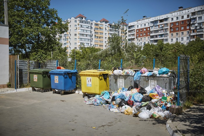 (video) Problema deșeurilor din capitală rămâne nesoluționată. Locuitorii din Țînțăreni au refuzat propunerea municipalității (video) Problema deșeurilor din capitală rămâne nesoluționată. Locuitorii din Țînțăreni au refuzat propunerea municipalității