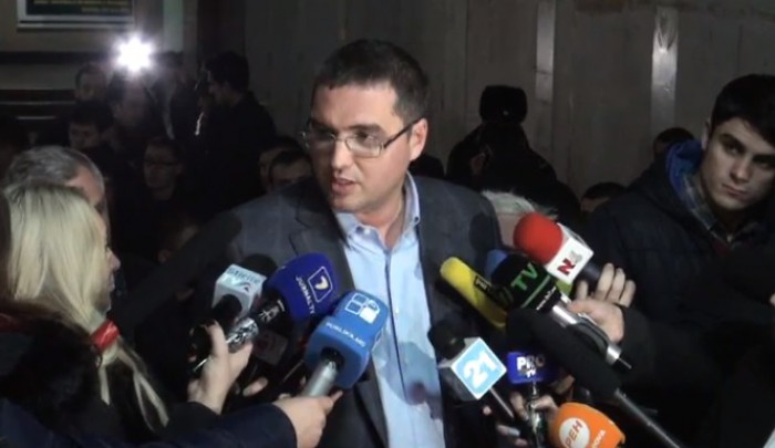 Reacția lui Usatîi după ce a fost exclus din cursa electorală Reacția lui Usatîi după ce a fost exclus din cursa electorală