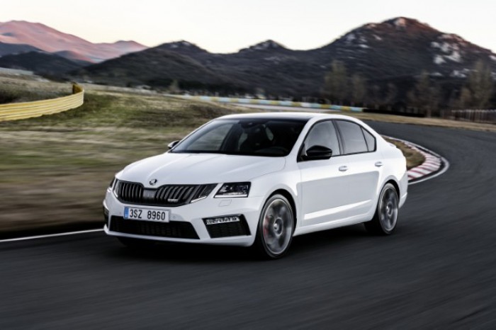 Skoda organizează pe Internet premiera mondială a modelelor Octavia şi Octavia RS facelift Skoda organizează pe Internet premiera mondială a modelelor Octavia şi Octavia RS facelift