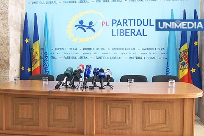 Slogan PL? „Înainte spre Europa, până la capăt!