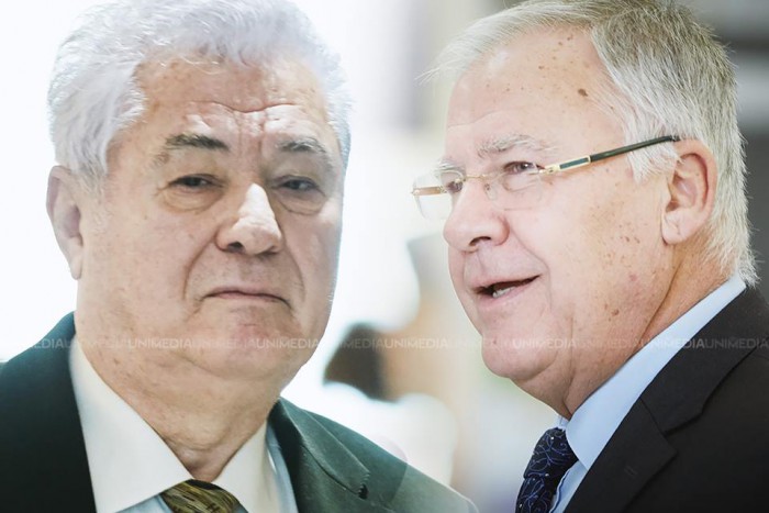 (stop cadru) Ca de la pensionar la pensionar. Ce cadou i-a făcut Vladimir Voronin lui Dumitru Diacov (stop cadru) Ca de la pensionar la pensionar. Ce cadou i-a făcut Vladimir Voronin lui Dumitru Diacov