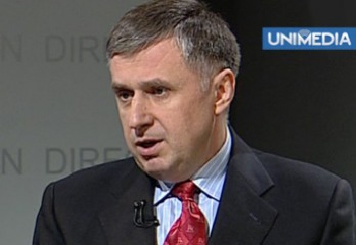 Sturza, trist pentru soarta lui Filat și a țării: „Ne așteaptă vremuri tulburi” Sturza, trist pentru soarta lui Filat și a țării: „Ne așteaptă vremuri tulburi”