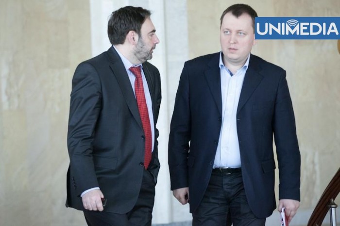 Tkaciuk, Petrenco și Muntean, excluși din Comitetul Central al PCRM Tkaciuk, Petrenco și Muntean, excluși din Comitetul Central al PCRM