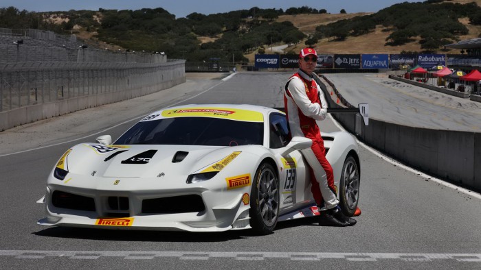 Un actor celebru de la Hollywood a început să participe în autosport cu maşini Ferrari Un actor celebru de la Hollywood a început să participe în autosport cu maşini Ferrari