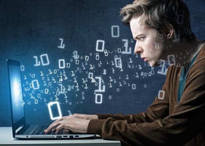 Un hacker l-a băgat în faliment pe șeful celei mai mari companii de securitate din Suedia Un hacker l-a băgat în faliment pe șeful celei mai mari companii de securitate din Suedia