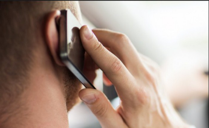 Un nou studiu arată că oamenii se tem de pierderea telefonului mobil la fel de mult ca de un atentat terorist Un nou studiu arată că oamenii se tem de pierderea telefonului mobil la fel de mult ca de un atentat terorist