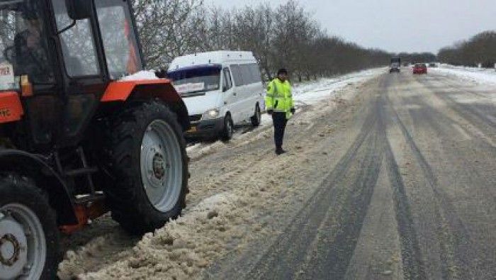 (update) INP prezintă situația din țară: 33 de trasee naționale și 183 de localități sunt blocate la această oră (update) INP prezintă situația din țară: 33 de trasee naționale și 183 de localități sunt blocate la această oră