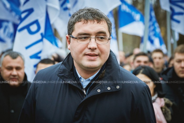 Usatîi comentează anunțul lui Candu, privind colectarea celor 350 mii de semnături Usatîi comentează anunțul lui Candu, privind colectarea celor 350 mii de semnături