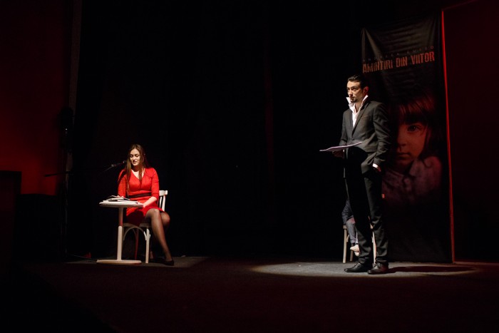 (video, foto) Volumul III al trilogiei „Amintiri din viitor” de Andreea Russo a fost lansat la Teatrul Geneza Art din Chișinău (video, foto) Volumul III al trilogiei „Amintiri din viitor” de Andreea Russo a fost lansat la Teatrul Geneza Art din Chișinău