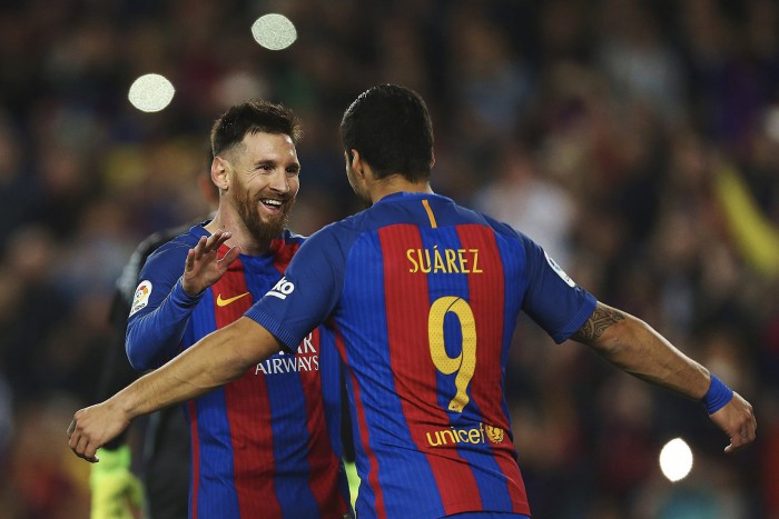 (video) Barcelona continuă lupta pentru titlu! Catalanii au obținut victorie pe Camp Nou în fața Valenciei (video) Barcelona continuă lupta pentru titlu! Catalanii au obținut victorie pe Camp Nou în fața Valenciei