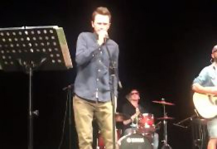 (video) Bolocan spune de ce „deja e mai bine”: Miliardul furat ai promis că-l întorci/ Azi sau poate chiar mâine/ Doi ani am așteptat, deja e mai bine (video) Bolocan spune de ce „deja e mai bine”: Miliardul furat ai promis că-l întorci/ Azi sau poate chiar mâine/ Doi ani am așteptat, deja e mai bine