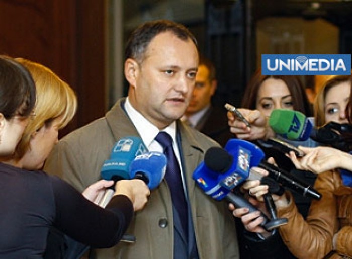(video) Dodon îi răspunde lui Voronin: Eu nu am hectare în Viena! (video) Dodon îi răspunde lui Voronin: Eu nu am hectare în Viena!