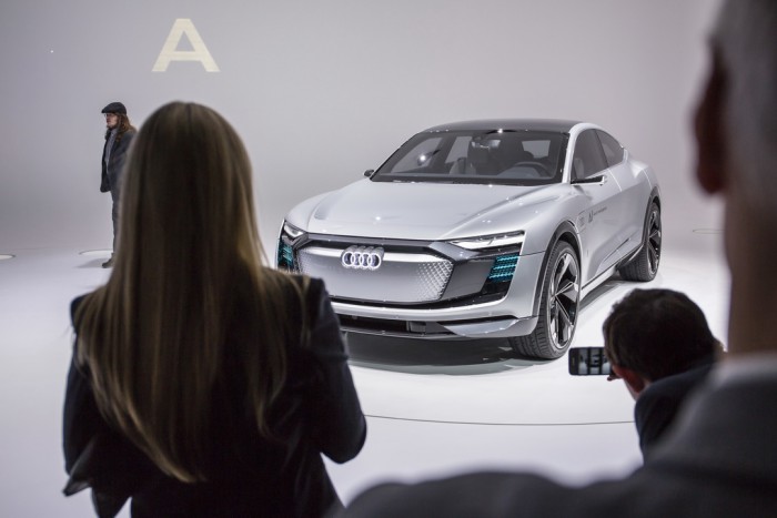 (video) Frankfurt 2017: Premieră mondială – Audi Elaine Concept (video) Frankfurt 2017: Premieră mondială – Audi Elaine Concept