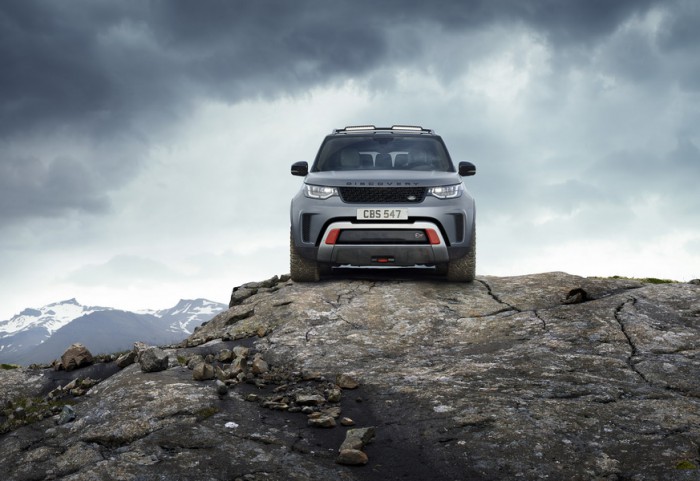 (video) Frankfurt 2017: Premieră mondială – Noul Land Rover Discovery SVX (video) Frankfurt 2017: Premieră mondială – Noul Land Rover Discovery SVX