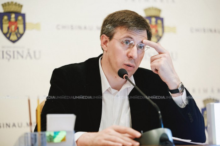 (video) Imnul Chișinăului, mai nou și în limba rusă. Chirtoacă: E un pas către o mai bună înțelegere în Consiliu (video) Imnul Chișinăului, mai nou și în limba rusă. Chirtoacă: E un pas către o mai bună înțelegere în Consiliu