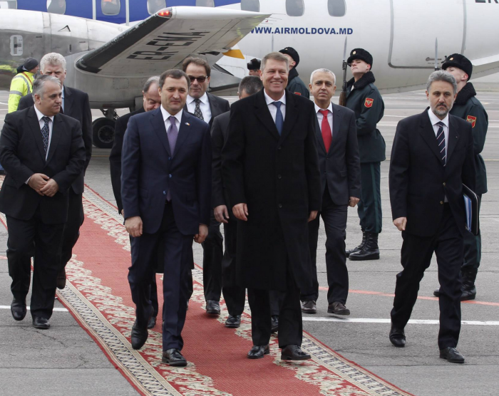 (video) Iohannis la întâlnirea cu Filat: Păstrați vectorul european! (video) Iohannis la întâlnirea cu Filat: Păstrați vectorul european!