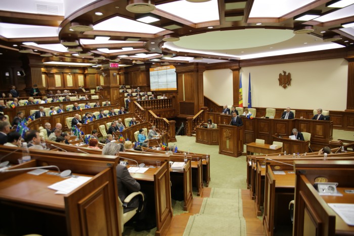 (video) Liderii fracțiunilor parlamentare despre Acordul de Asociere cu UE (video) Liderii fracțiunilor parlamentare despre Acordul de Asociere cu UE