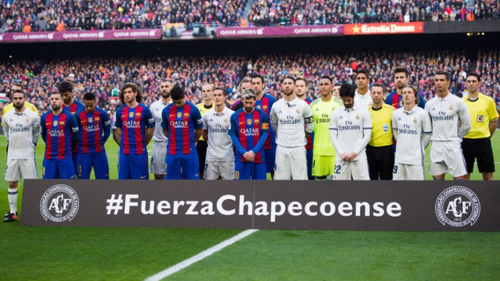 (video) Mai mult decât un meci de fotbal! Barcelona a disputat un amical pe Camp Nou cu echipa braziliană Chapecoense (video) Mai mult decât un meci de fotbal! Barcelona a disputat un amical pe Camp Nou cu echipa braziliană Chapecoense