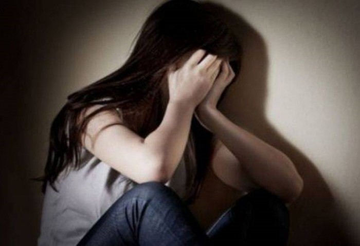 (video) Oripilant: O tânără din Ialoveni, violată de propriul tată timp de 17 ani. Mama: Am lăsat-o cu el când avea 4 ani, iar la 22 de ani mi-a povestit prin ce a trecut (video) Oripilant: O tânără din Ialoveni, violată de propriul tată timp de 17 ani. Mama: Am lăsat-o cu el când avea 4 ani, iar la 22 de ani mi-a povestit prin ce a trecut