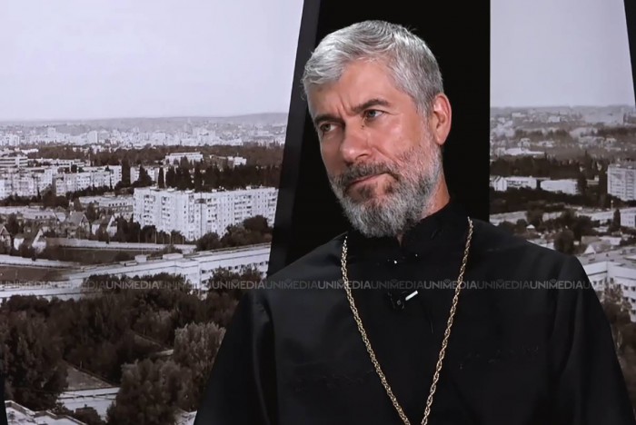 (video) Parohul Alexandru Iamandii, despre preoții care se implică în politică: „nu le face față”, dar „sunt cazuri când preoții nu pot să tacă” (video) Parohul Alexandru Iamandii, despre preoții care se implică în politică: „nu le face față”, dar „sunt cazuri când preoții nu pot să tacă”