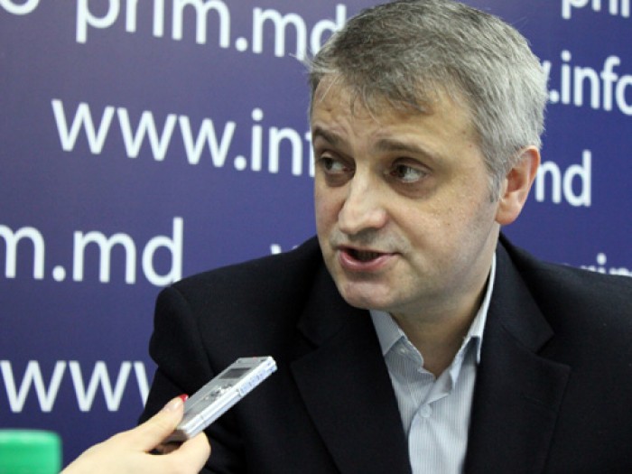 (video) Petru Macovei vine la ora 16.00 în studioul UNIMEDIA (video) Petru Macovei vine la ora 16.00 în studioul UNIMEDIA