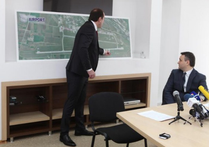(video) Premieră pentru Republica Moldova - Avia Invest construieşte a doua pistă pe Aeroportul Chişinău (video) Premieră pentru Republica Moldova - Avia Invest construieşte a doua pistă pe Aeroportul Chişinău