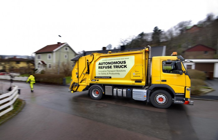 (video) Volvo a început să testeze un camion de salubrizare dotat cu autopilot (video) Volvo a început să testeze un camion de salubrizare dotat cu autopilot