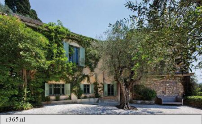 Vila în care Picasso și-a petrecut ultimii ani din viață, scoasă la licitație. Cum arată aceasta Vila în care Picasso și-a petrecut ultimii ani din viață, scoasă la licitație. Cum arată aceasta