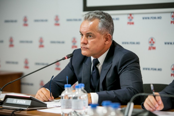 Vlad Plahotniuc: O ședință specială de plen va avea loc pentru votarea repetată a unor legi respinse de Igor Dodon Vlad Plahotniuc: O ședință specială de plen va avea loc pentru votarea repetată a unor legi respinse de Igor Dodon