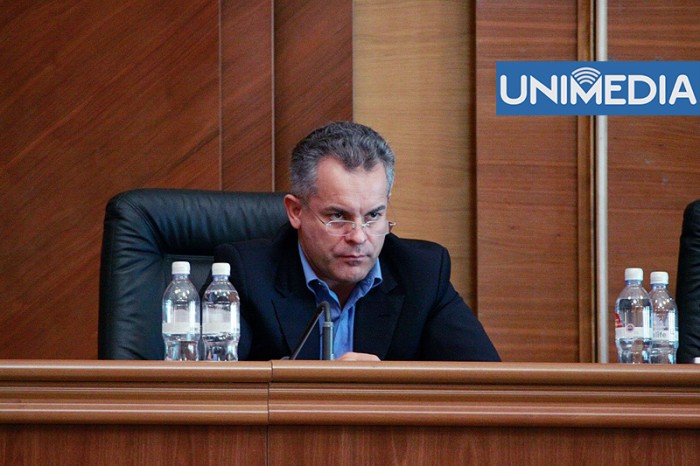 Vot comun PCRM - PLDM pentru excluderea funcţiei lui Plahotniuc Vot comun PCRM - PLDM pentru excluderea funcţiei lui Plahotniuc