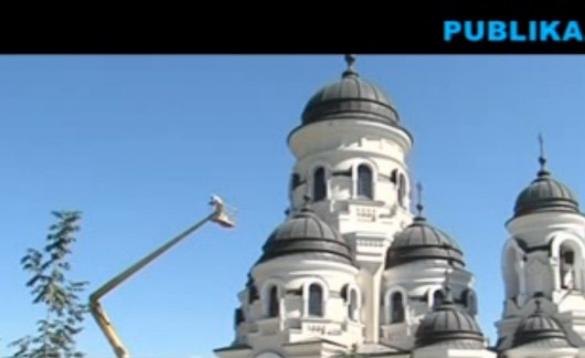forfota mare la ma na stirea ca priana a naintea vizitei patriarhului forfota mare la ma na stirea ca priana a naintea vizitei patriarhului rusiei