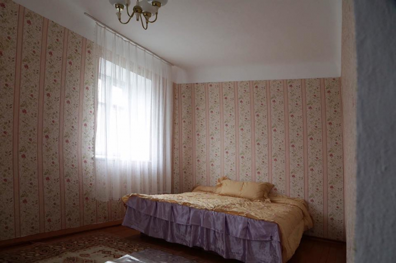Președintele și prima doamnă au înmânat cheile de la noua locuință unei familii nevoiașe