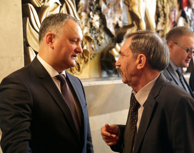 Dodon a creat Consiliul Economic de pe lângă președinte. Tarlev, Talmaci și Baldovici, printre membri