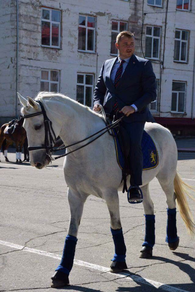 Mai ceva ca un prinț: Gheorghe Cavcaliuc, pe cal alb