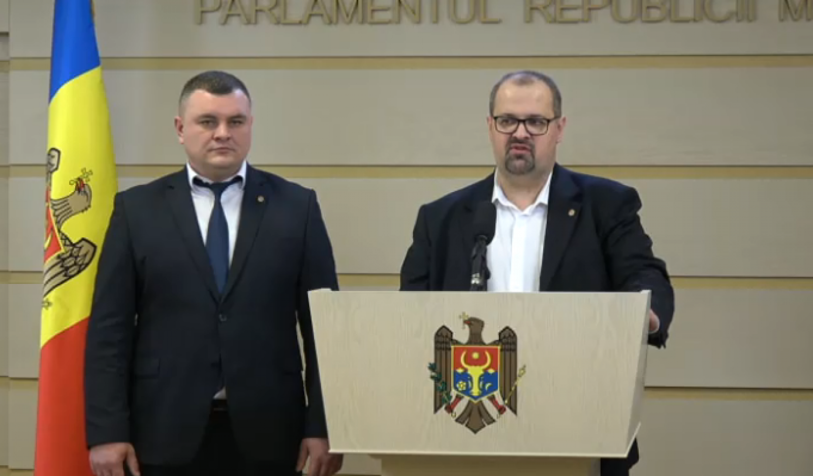 (video) Declarațiile deputaților PSRM după ședința Parlamentului