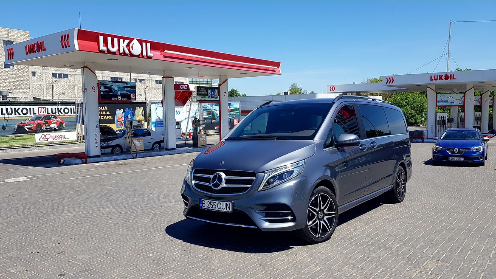 Мерседес v250 4matic